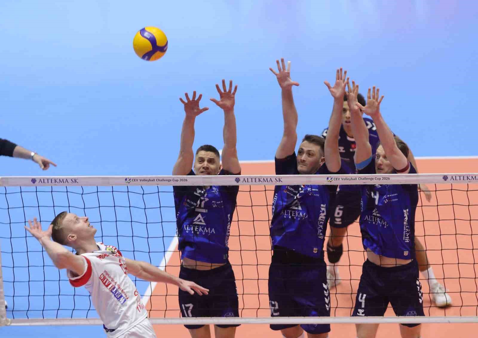 Altekma yarı finalde
