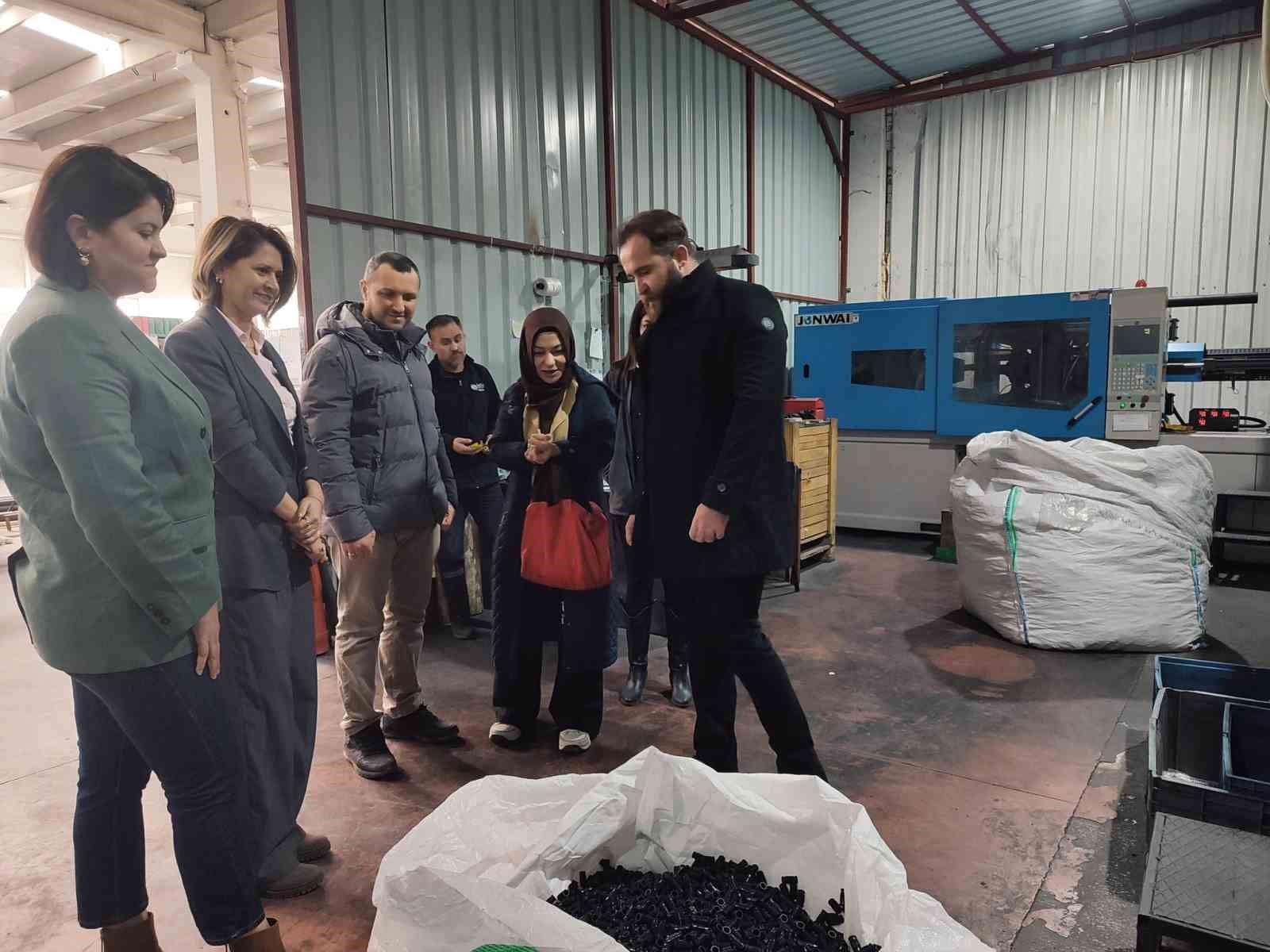 Altıntaş’ta okul-sanayi iş birliğini güçlendirme çalışmaları
