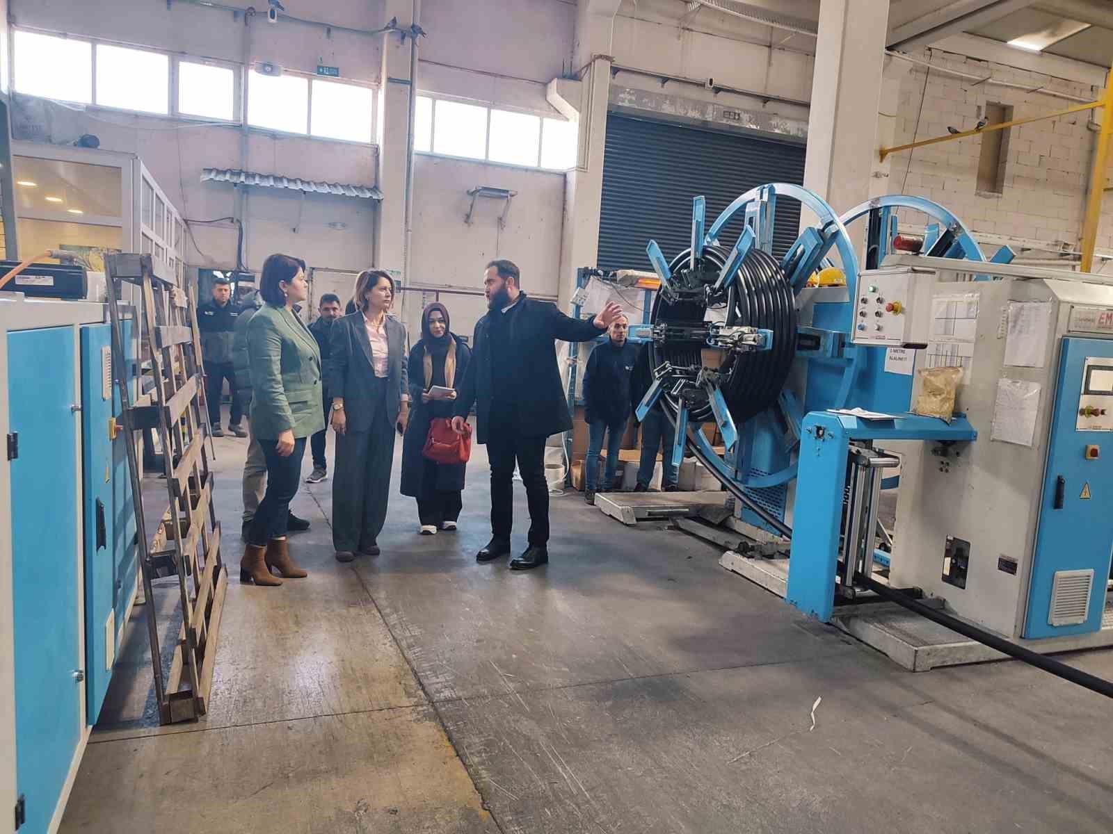 Altıntaş’ta okul-sanayi iş birliğini güçlendirme çalışmaları
