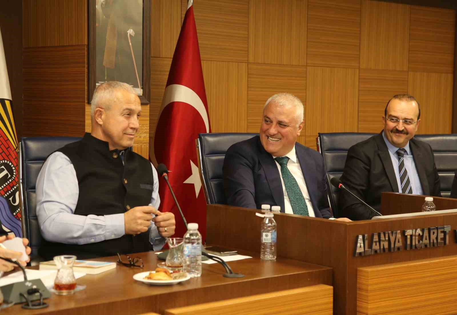 ALTSO Başkanı Erdem: "Arıtma müjdesini aldık"
