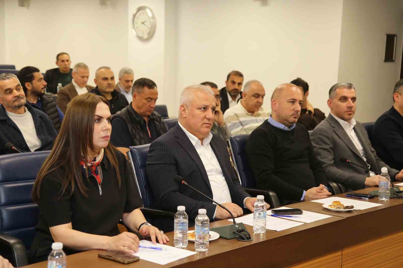 ALTSO Başkanı Erdem: "Kredi kullanılarak tatil yapılması sektöre katkı sağlayacak"
ALTSO Başkanı Erdem: "Kredi kullanılarak tatil yapılması sektöre katkı sağlayacak"