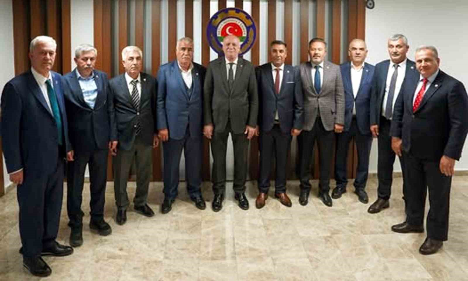 Altun’dan, Türkiye Ziraat Odaları Birliği Genel Başkanı Bayraktar’a ziyaret
