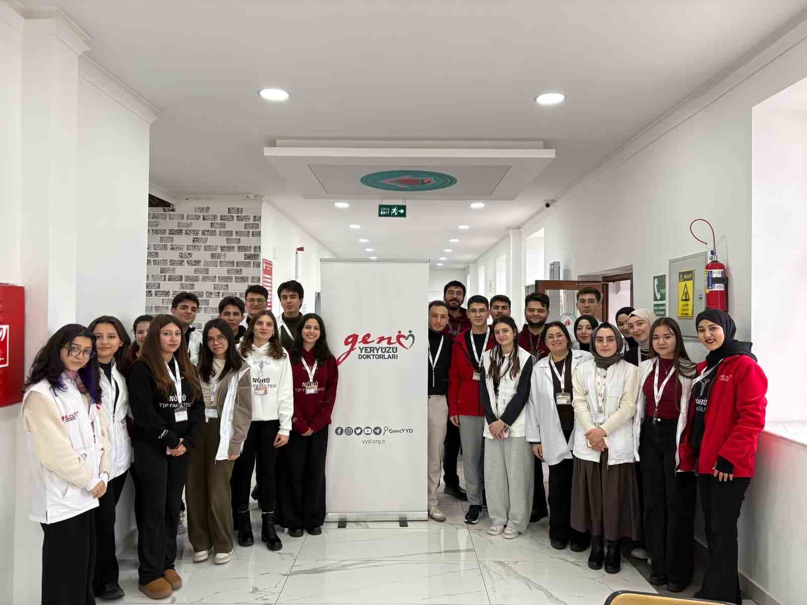 Altunhisar’da Sağlık Sokağı Projesi yoğun ilgi gördü
