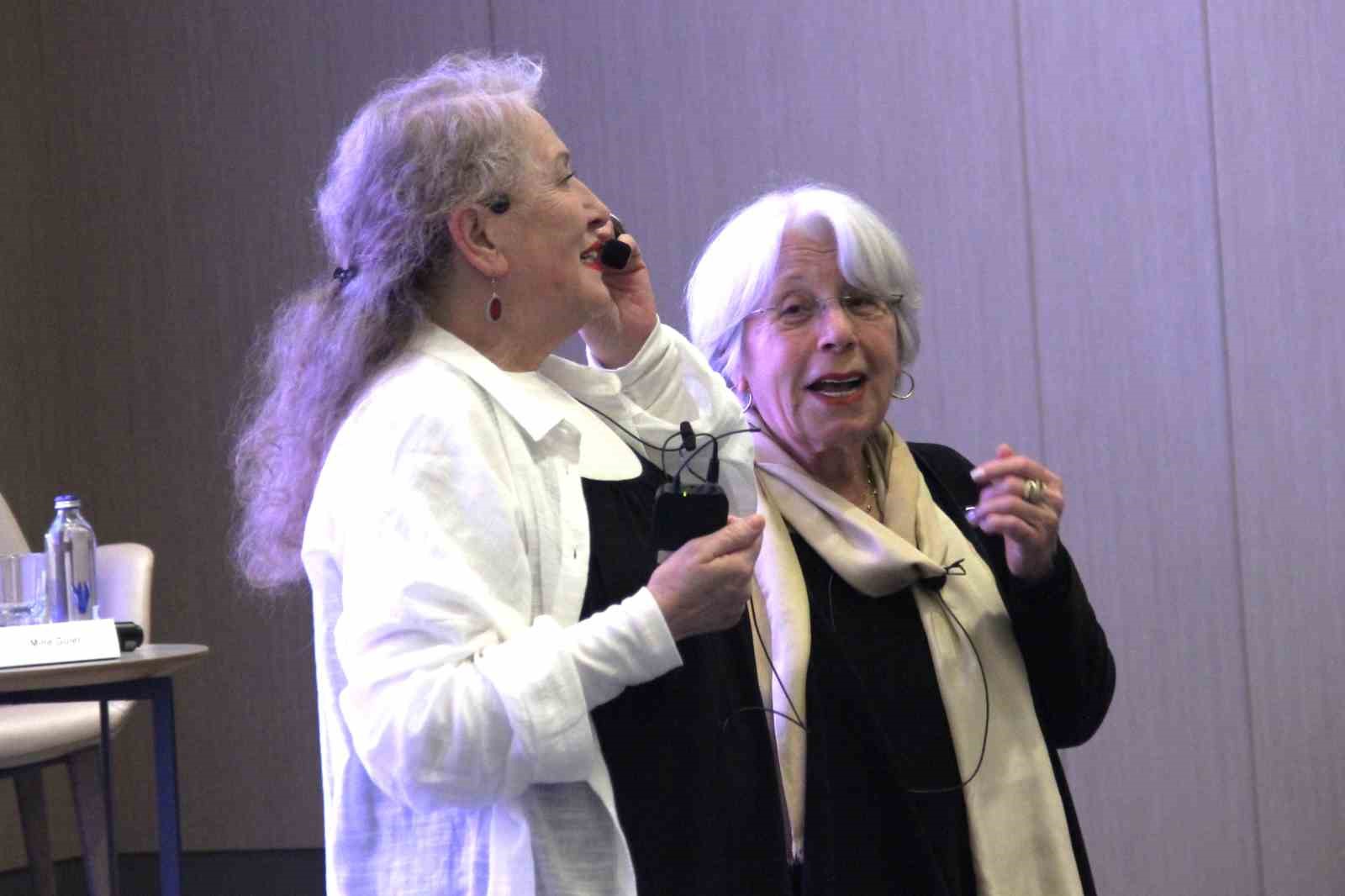 Alzheimer hastalarının üçte ikisini kadınlar oluşturuyor
