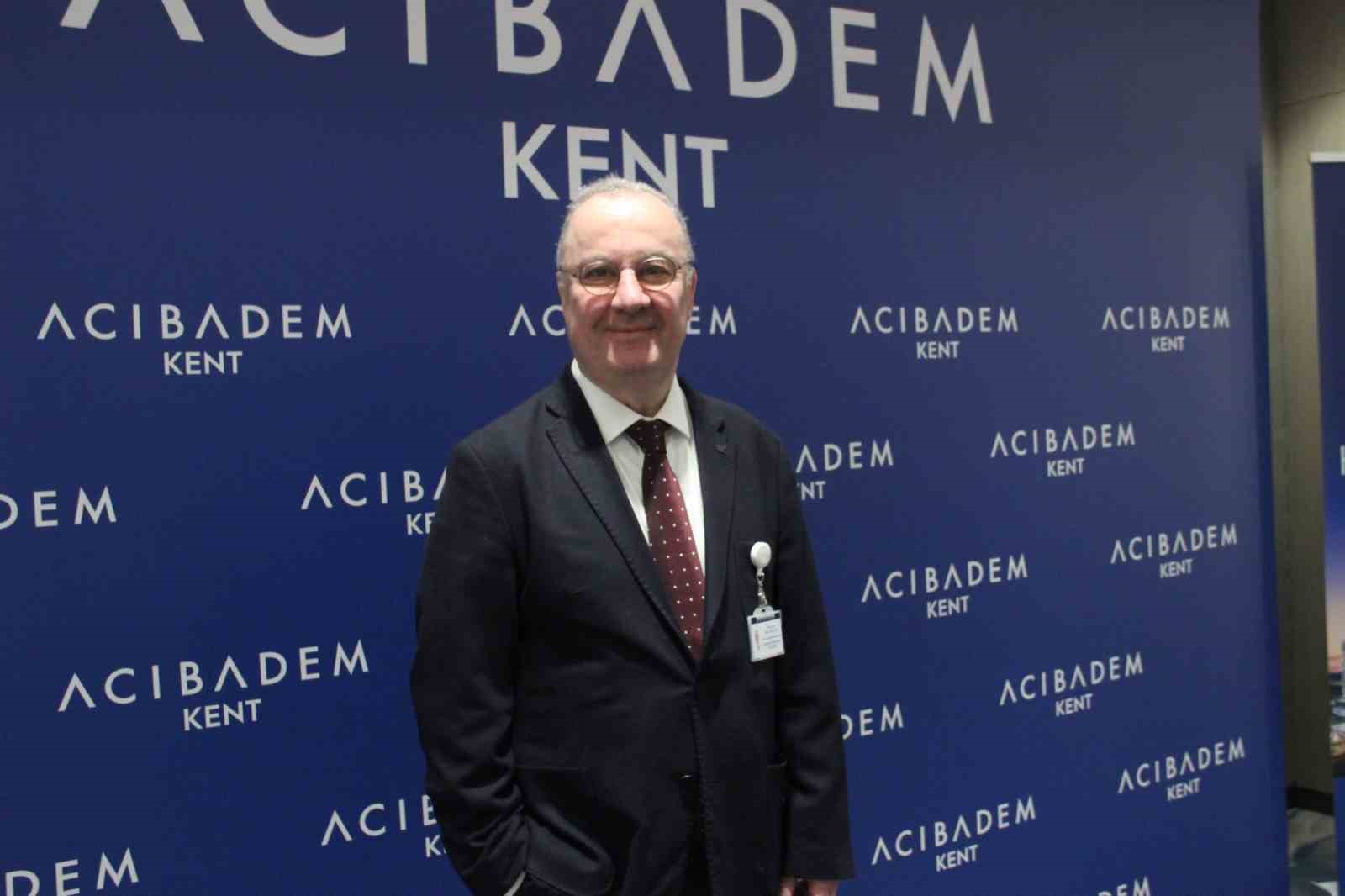 Alzheimer hastalarının üçte ikisini kadınlar oluşturuyor
