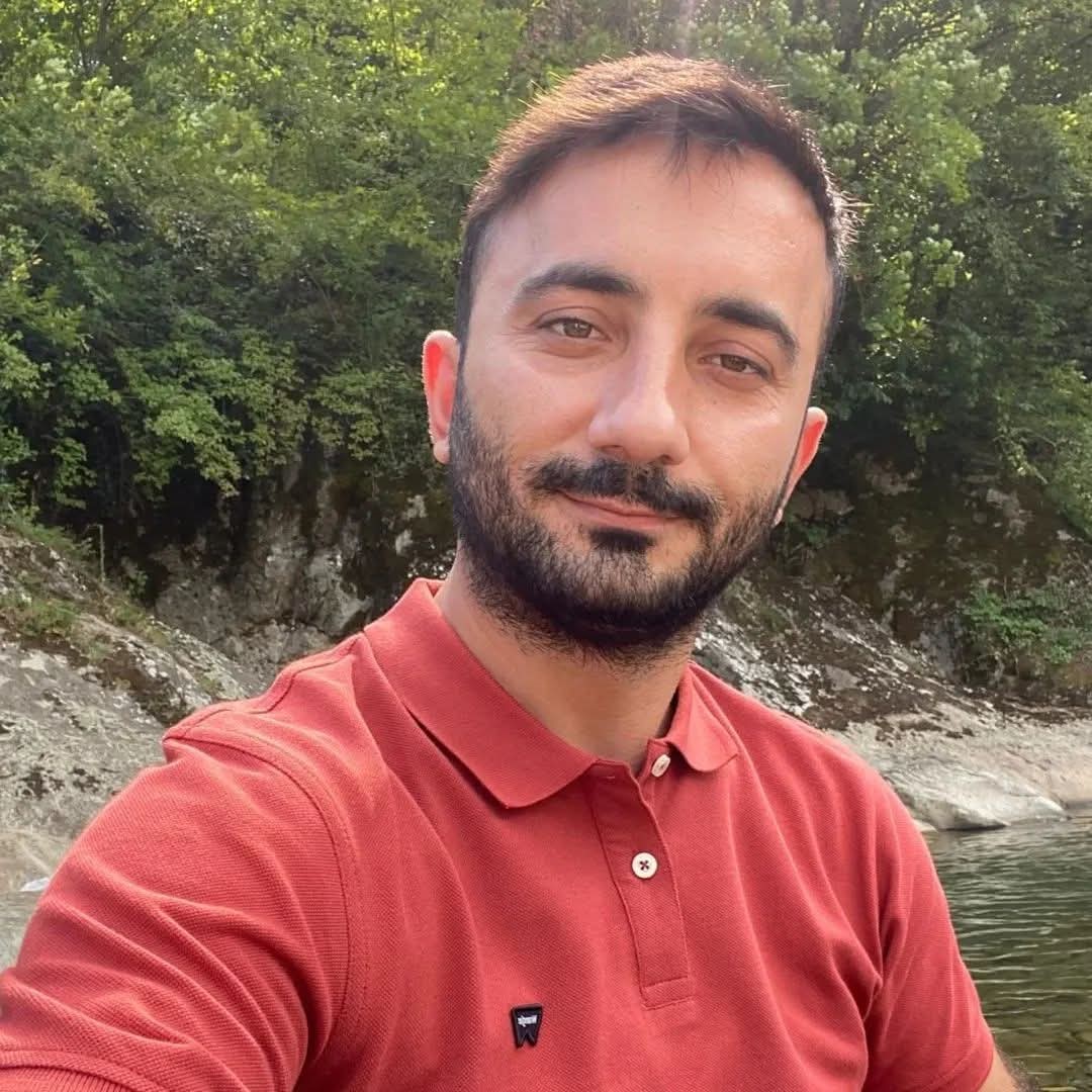 Amasya’da biyogaz tesisinde zehirlenerek ölen 3 işçi son yolculuklarına uğurlandı
