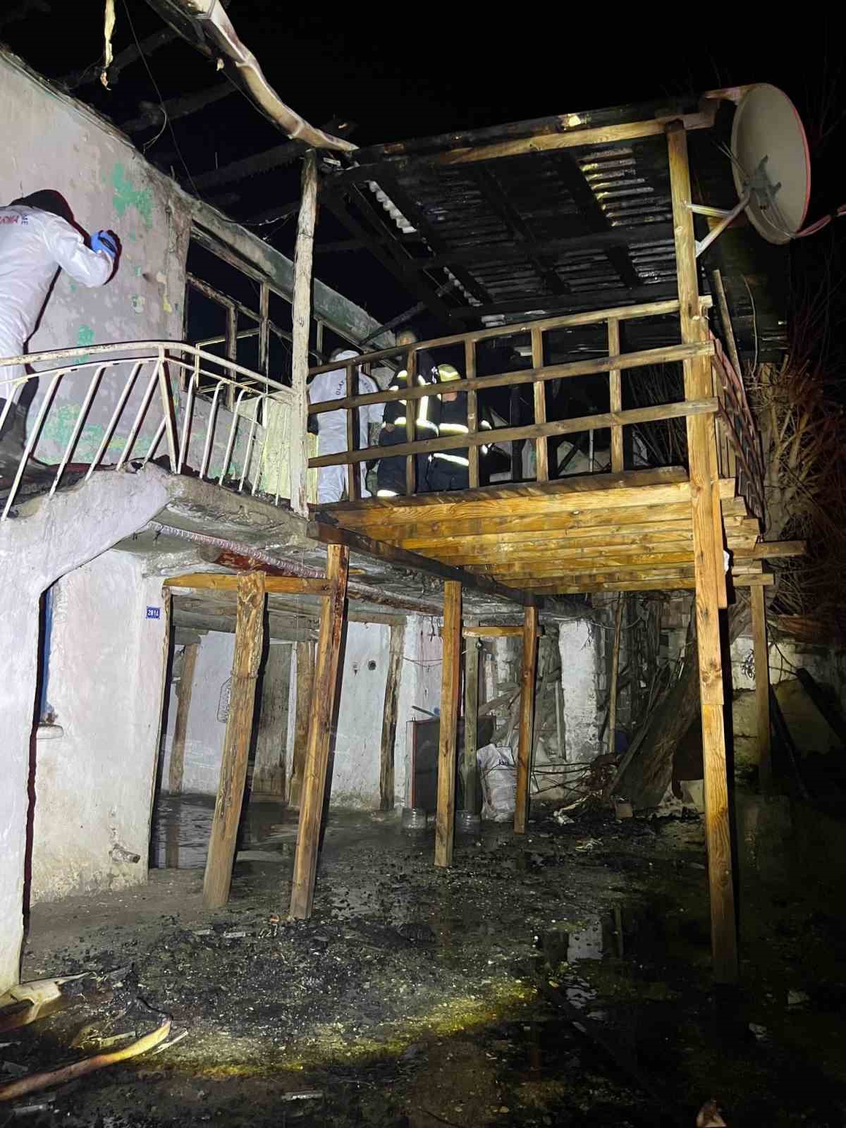 Amasya’da köy evinde çıkan yangında yaşlı kadın hayatını kaybetti
