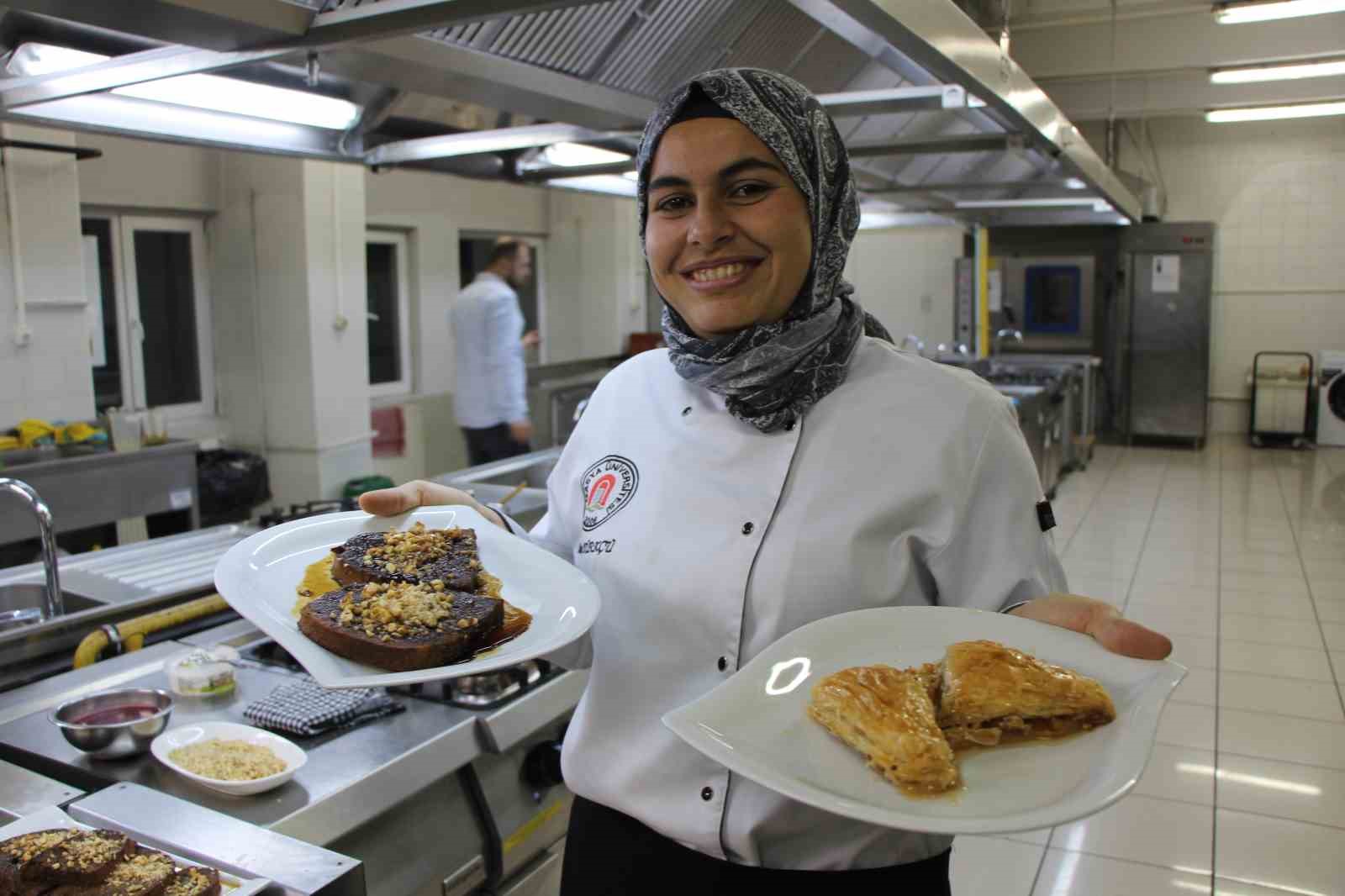 Amasya’nın yeni lezzeti ‘elmalı baklava’
