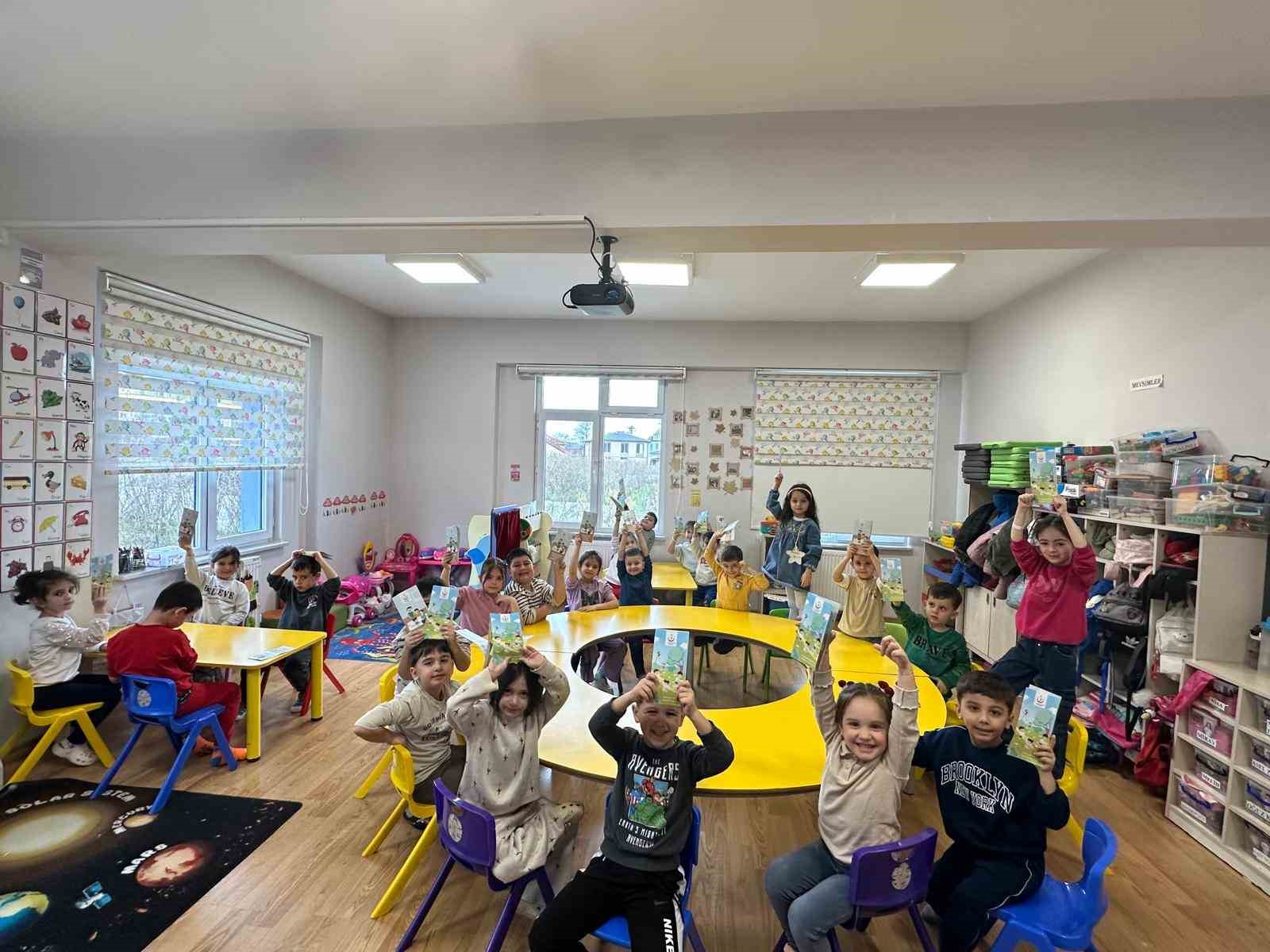 Ana okulu öğrencilerine sağlık eğitimi
