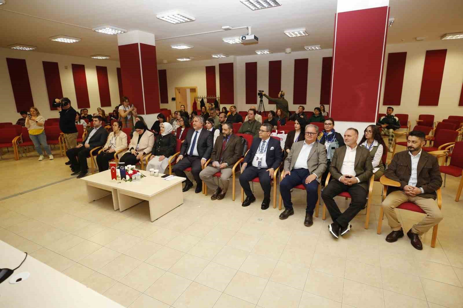 Anadolu’da "16. Uluslararası Yeni Dünya İletişim Kongresi"
