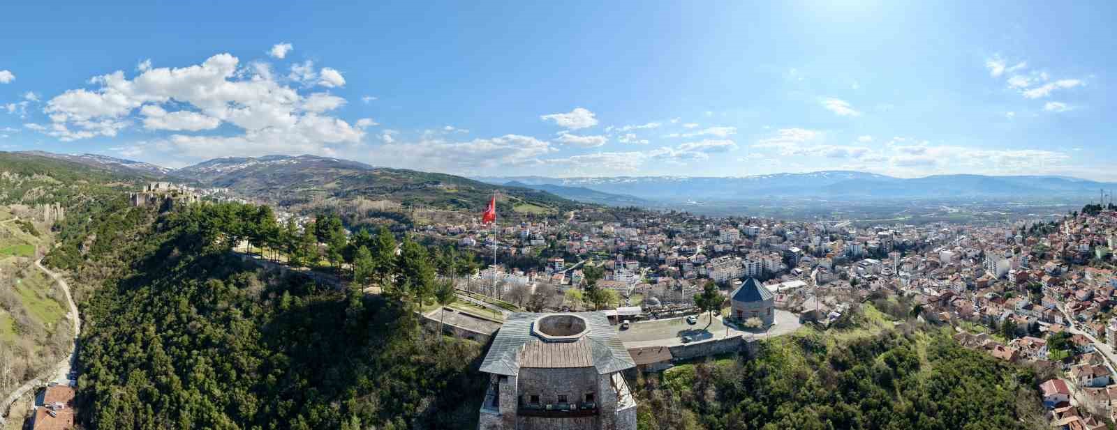 Anadolunun ilk medreselerinden 869 yıllık Yağıbasan Medresesi zamana direniyor
