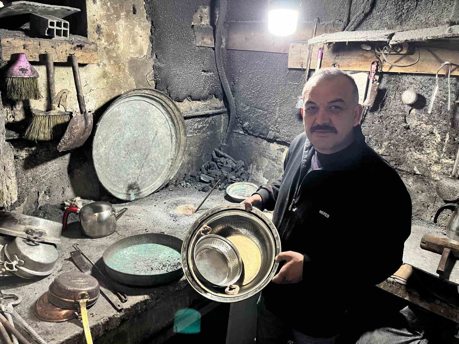 Anadolu’nun köklü mesleklerinden kalaycılık, gün geçtikçe azalıyor
