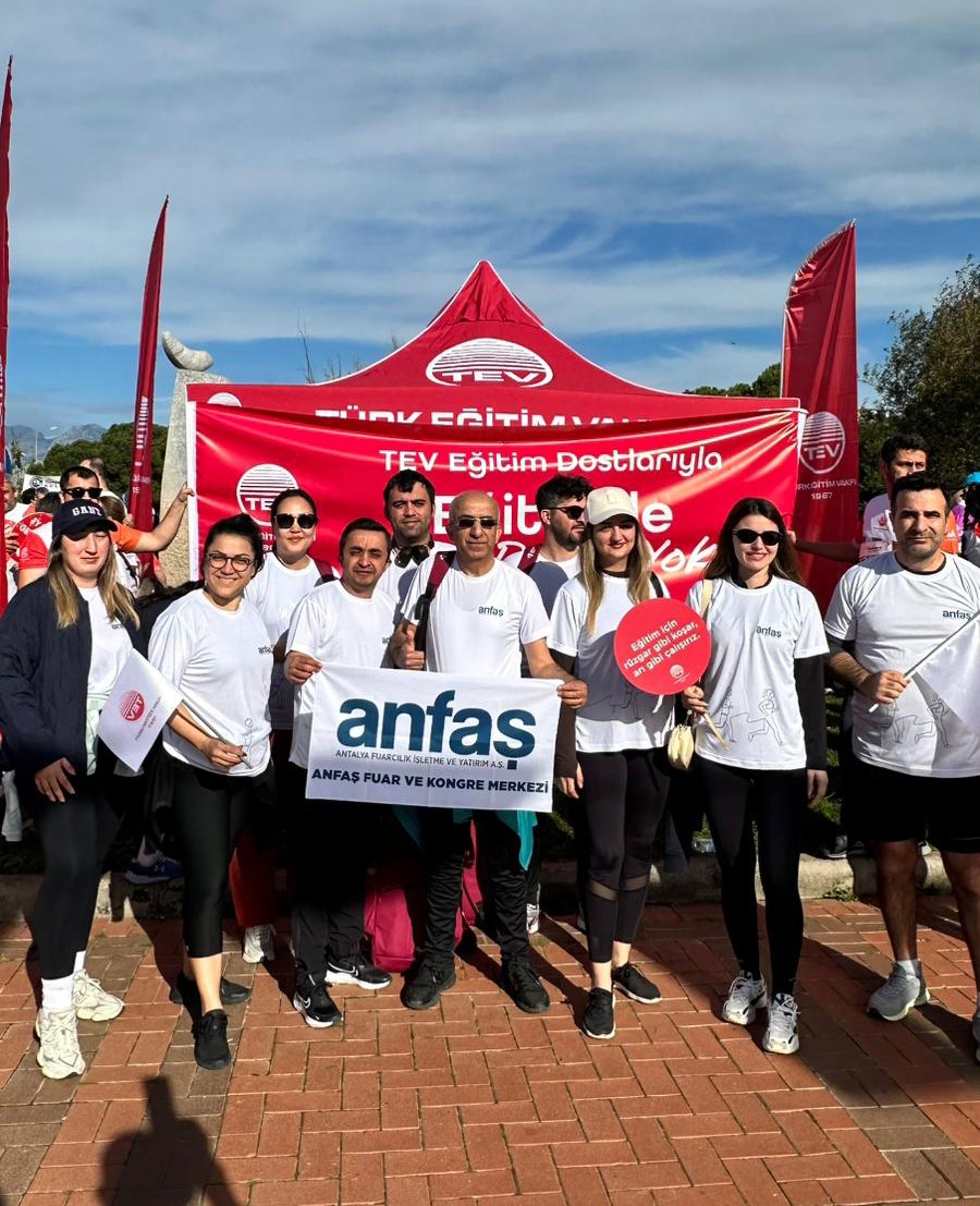 ANFAŞ çalışanları Runtalya’da eğitime destek için koştu
ANFAŞ çalışanları Runtalya’da eğitime destek için koştu