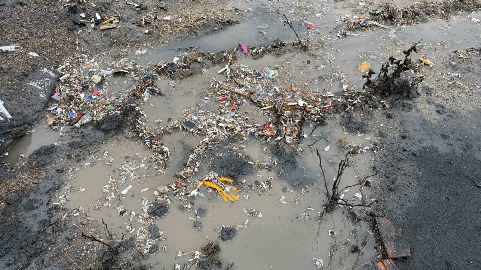 Ankara Büyükşehir Belediyesi’nin denetimsik iddiası panik oluşturdu: Hafriyat atıkları, kimyasal reaksiyona girdi
