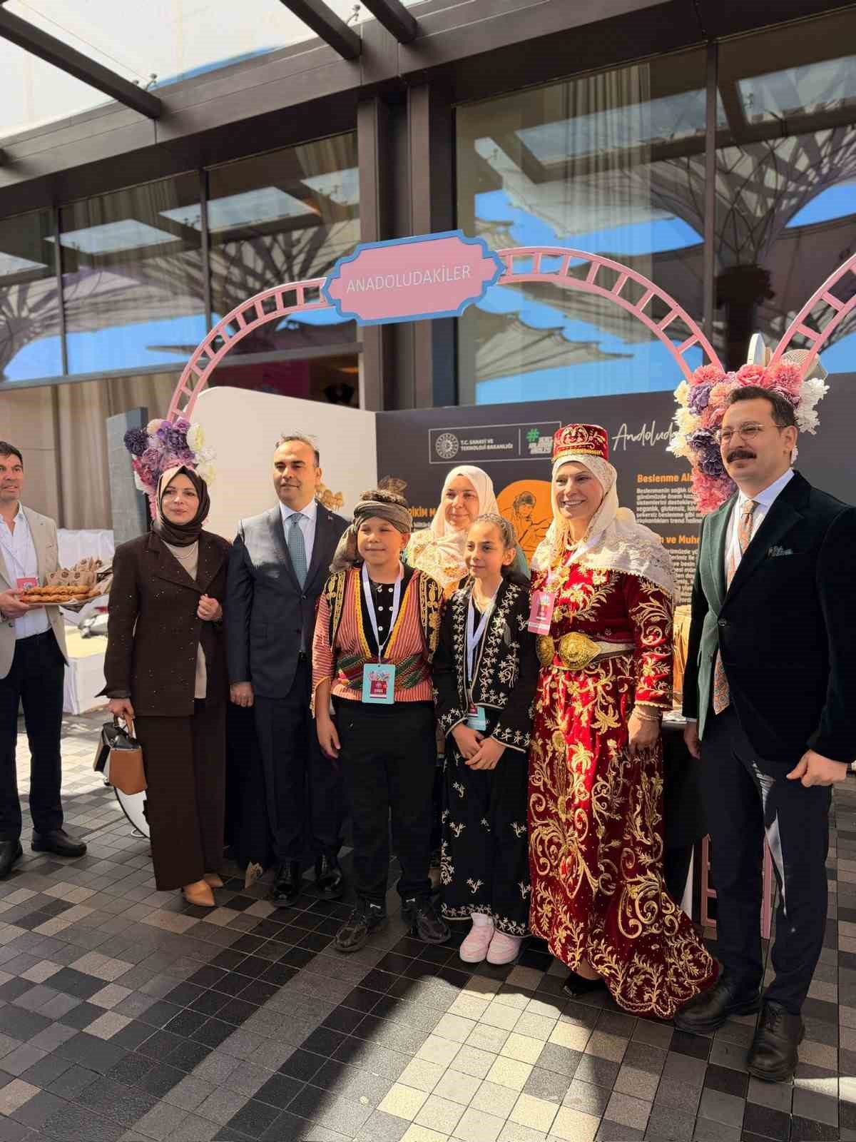 Ankara Kalkınma Ajansı, Cemre Çarşısı’nda yerel üretimi ve coğrafi işaretli ürünleri tanıttı
