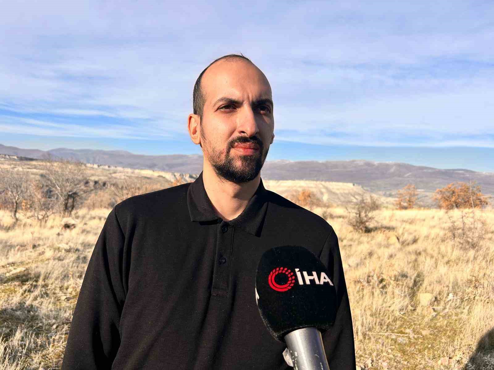 Ankara semalarında gizemli cisim: İki arkadaş o anları kaydetti
