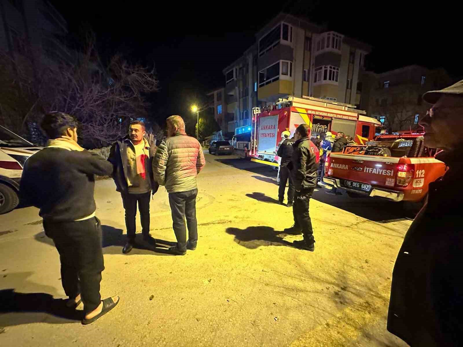 Ankara’da bir binada çıkan baca yangını söndürüldü
