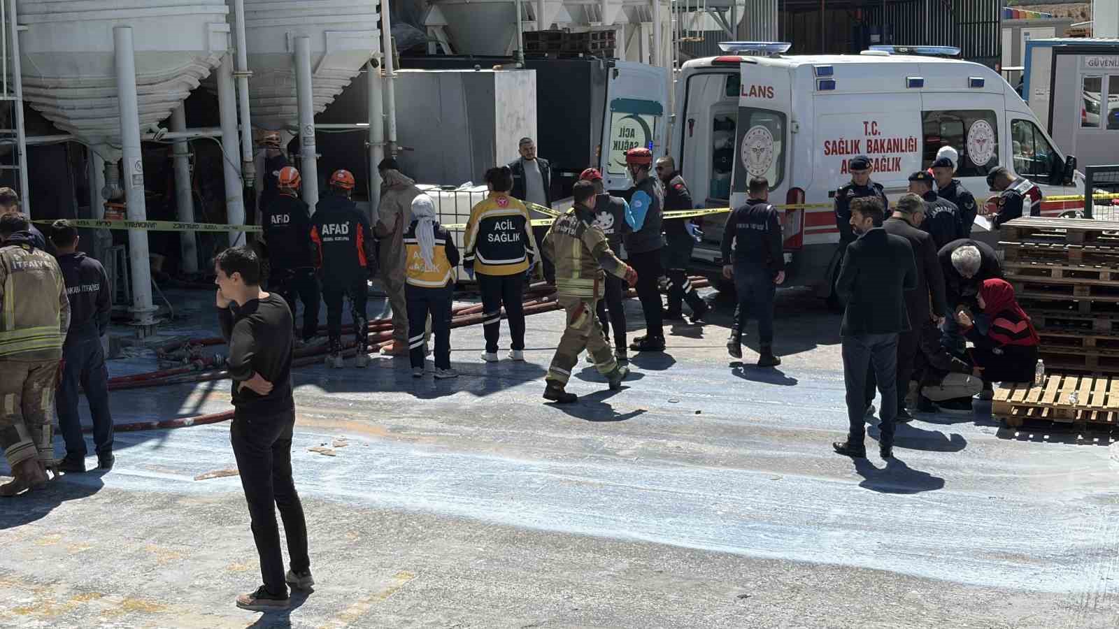 Ankara’da boya fabrikasında çıkan yangında 1 işçi hayatını kaybetti
