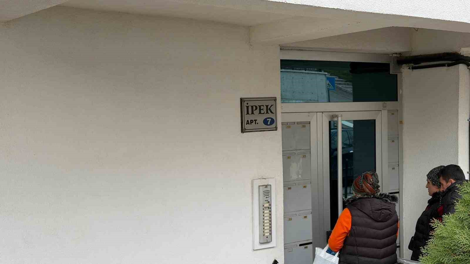 Ankara’da cinnet geçiren koca, eşini kızını ve annesini öldürdü, olaya tanık komşu korku dolu anları anlattı: "Önce annesi ile çocuğunu arabada vurmuş"
