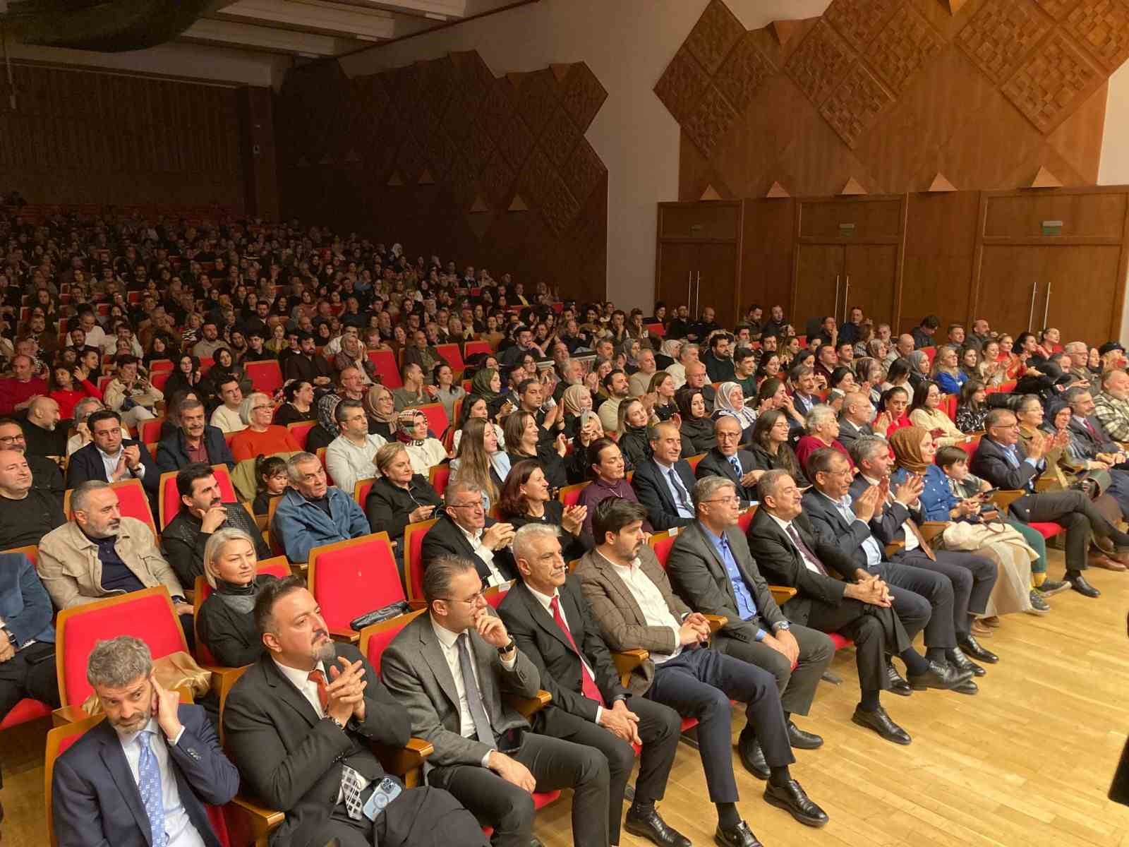 Ankara’da Erzurum rüzgarı esti
