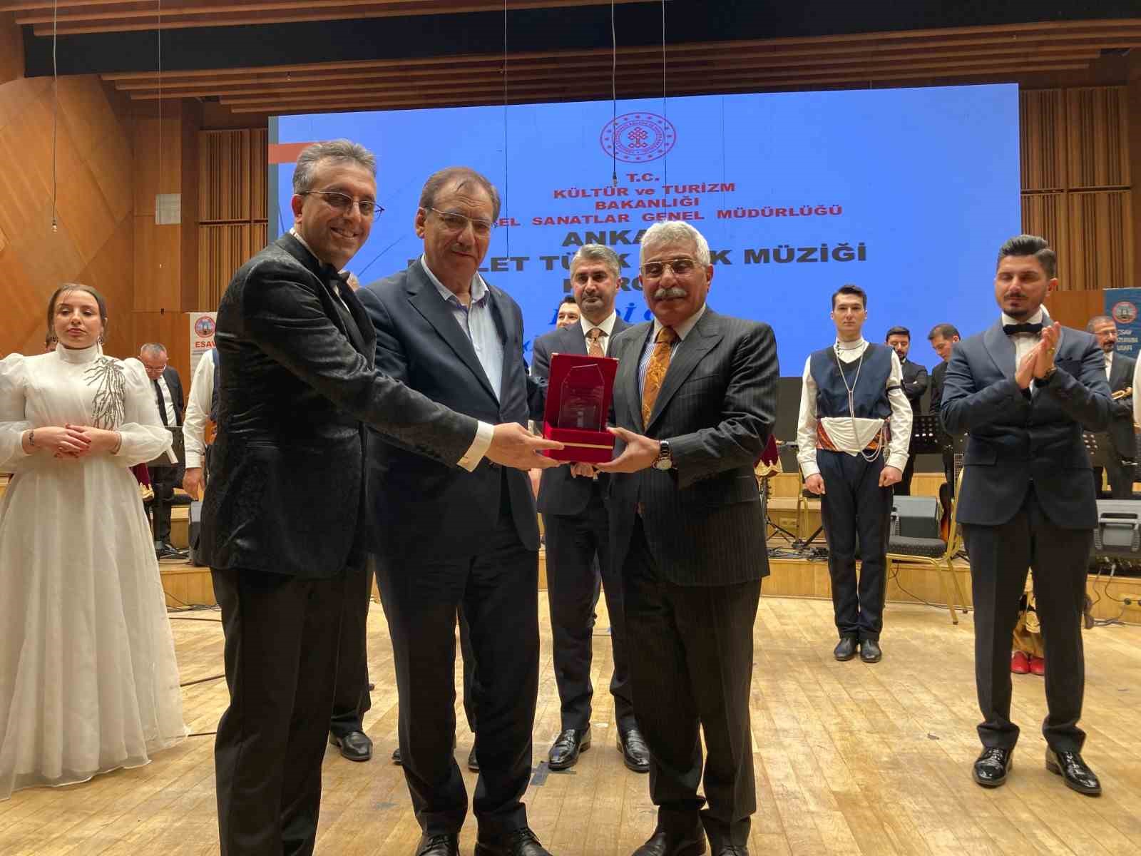 Ankara’da Erzurum rüzgarı esti
