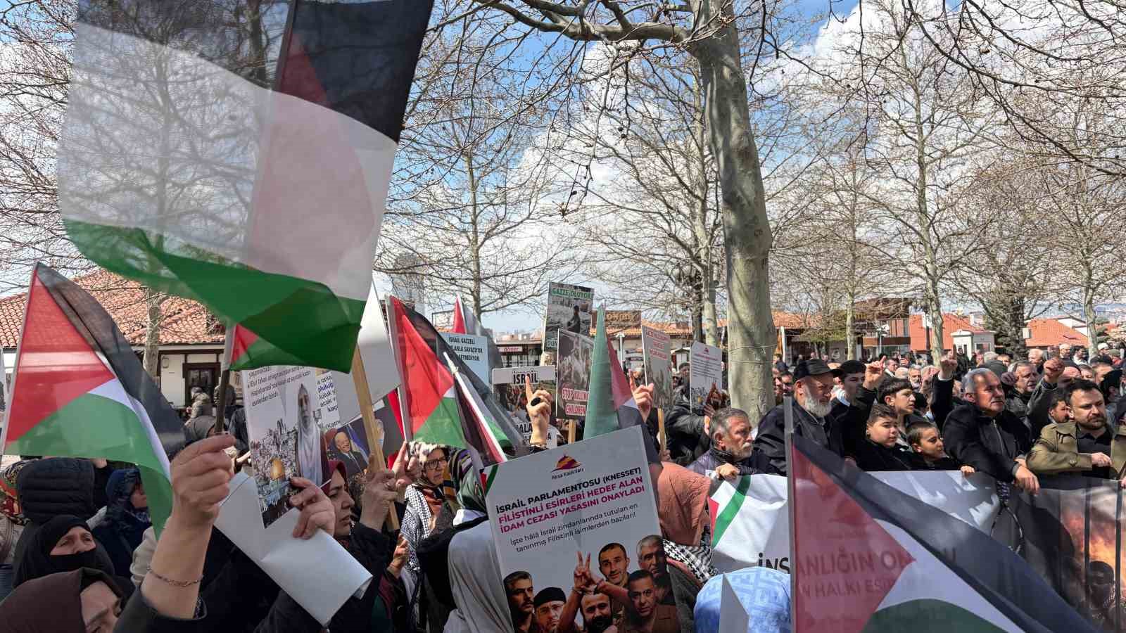Ankara’da Filistinlilere yönelik idam kararı protesto edildi
