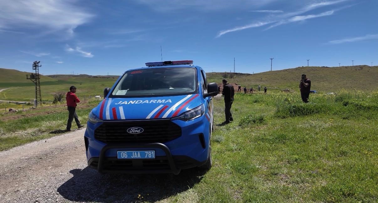 Ankara’da insana ait kemik parçaları ve kafatası bulundu
