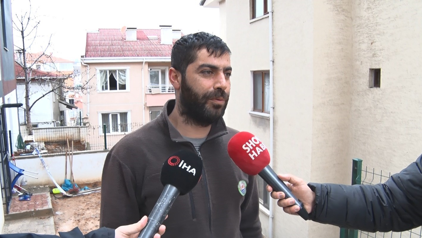 Ankara’da istinat duvarı yıkıldı: 5 apartman boşaltıldı
