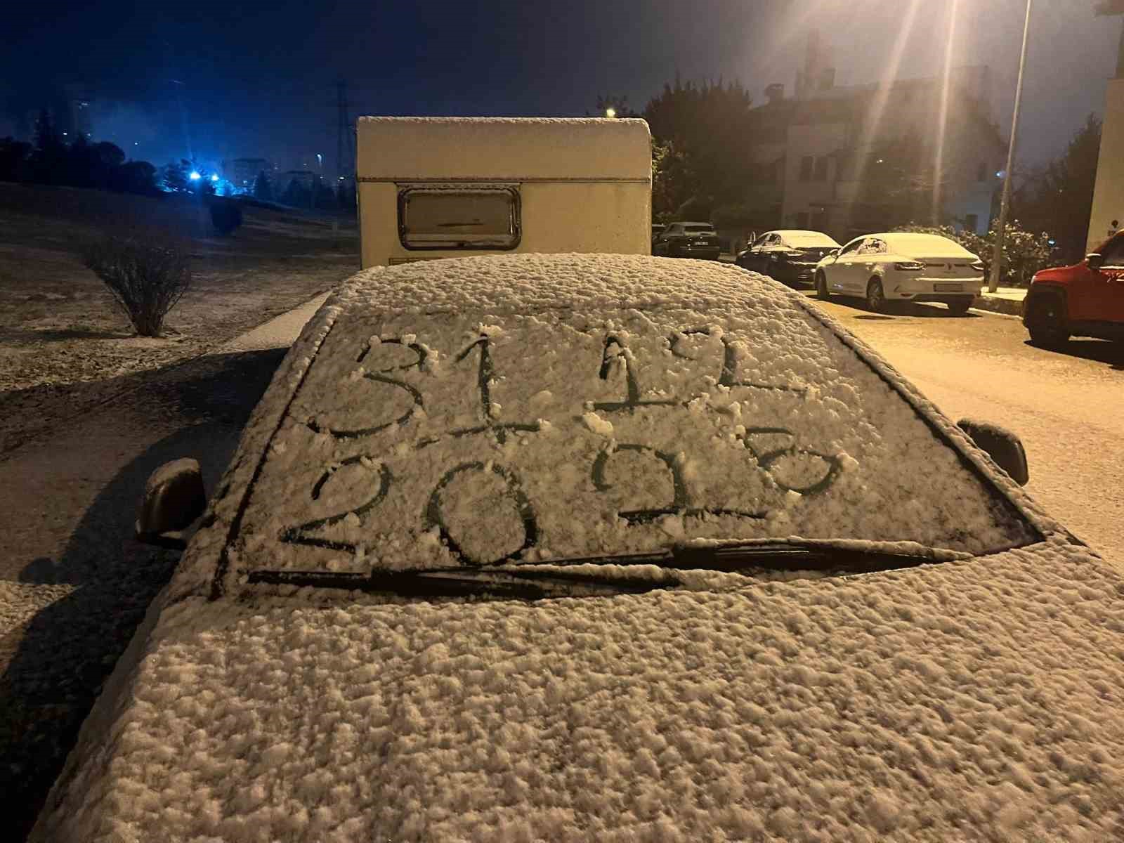 Ankara’da kar yağışı etkili oldu
