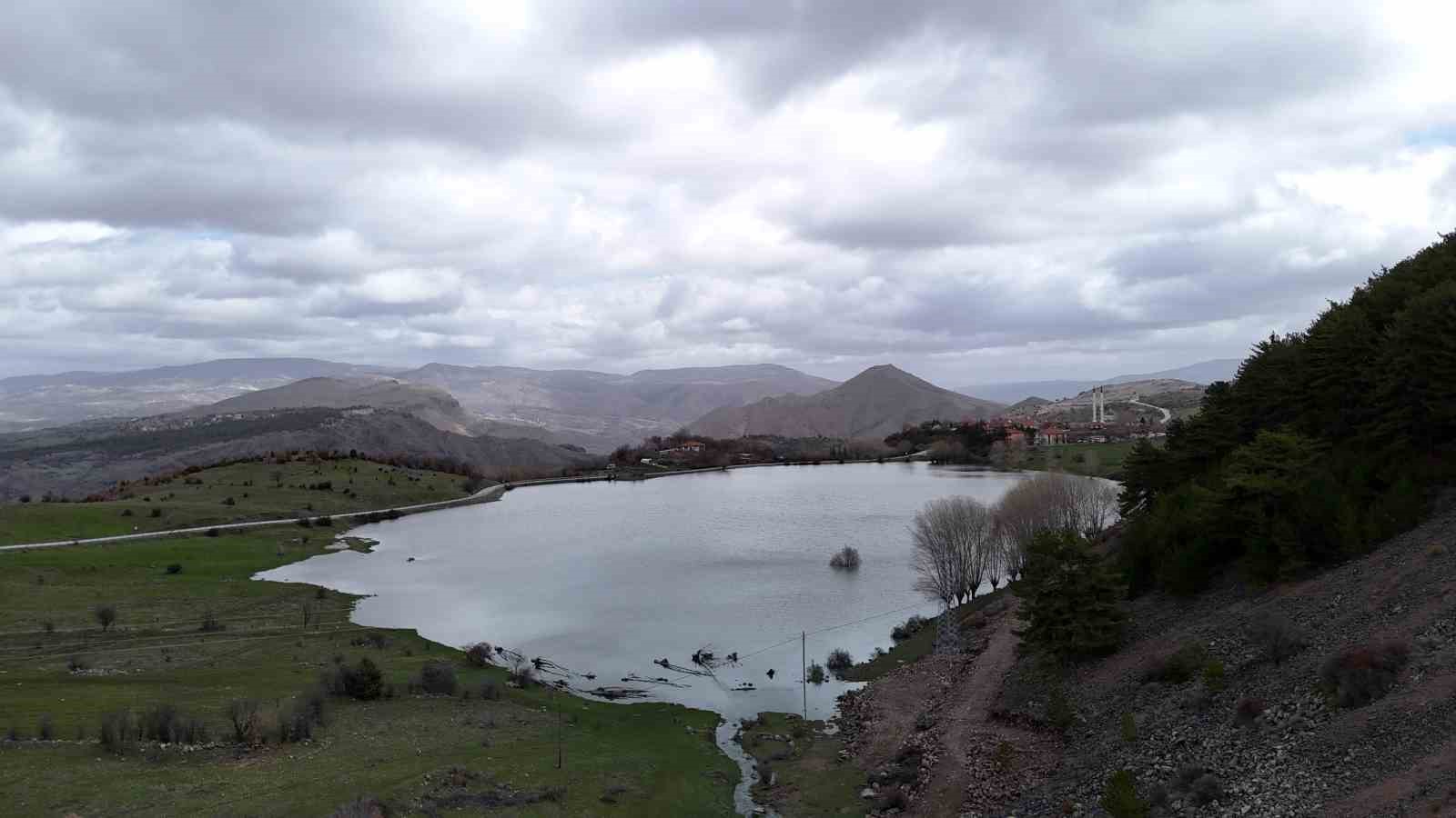 Ankara’da keşfedilmeyi bekleyen doğa harikası: Kurumcu Şelalesi
