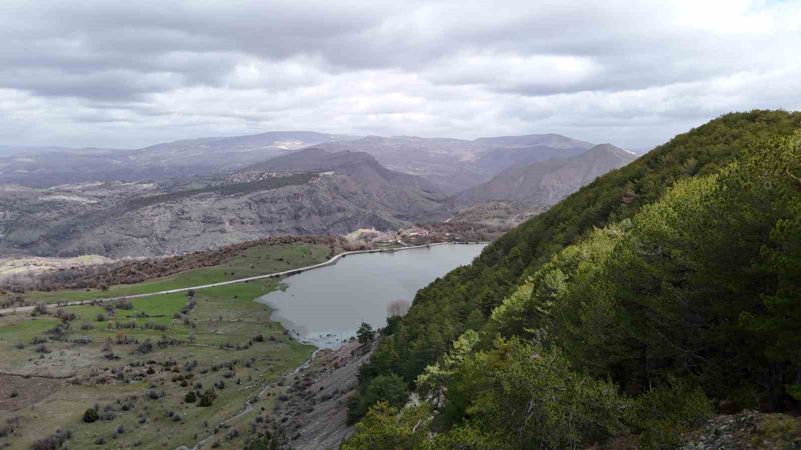 Ankara’da keşfedilmeyi bekleyen doğa harikası: Kurumcu Şelalesi
