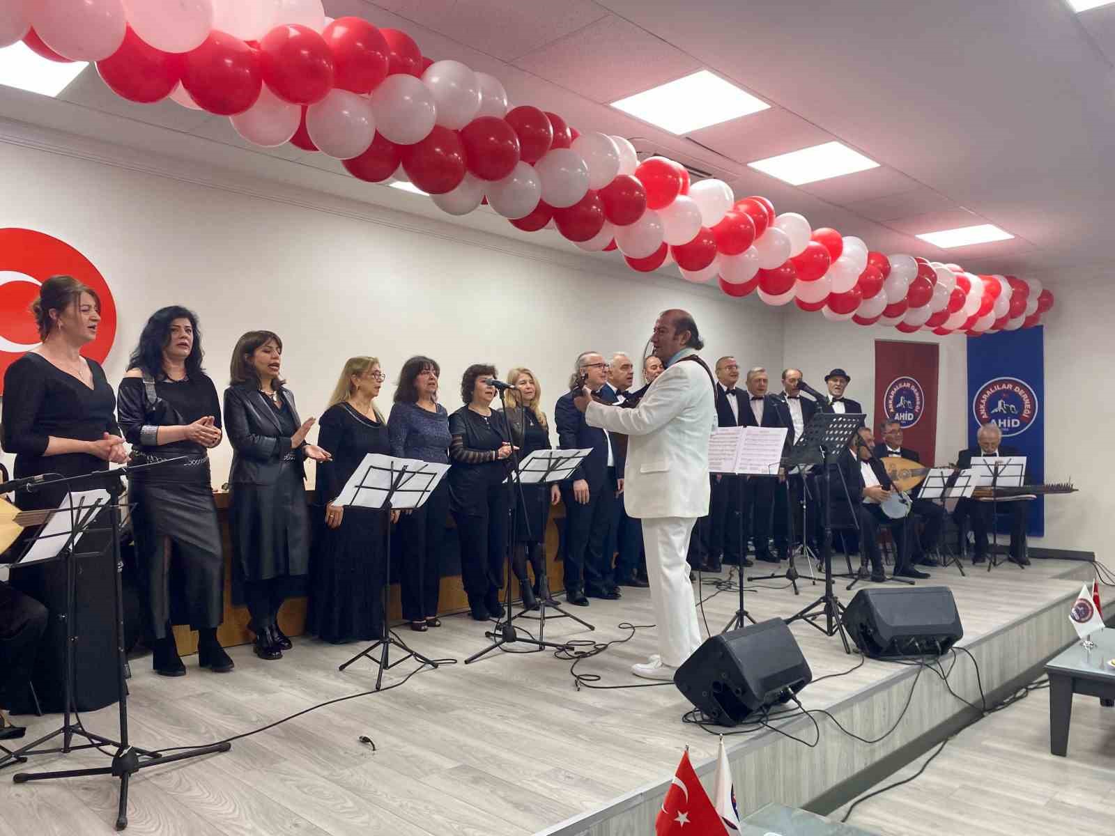 Ankaralılar Türk sanat müziği konserinde bir araya geldi
