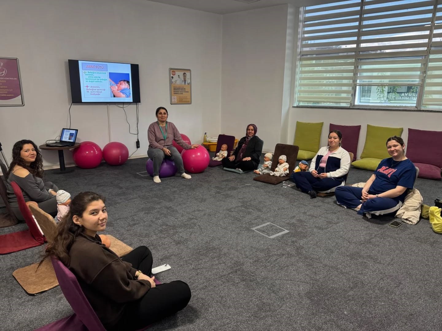 Anne adayları doğuma ’Gebe Okulu’ ile bilinçli hazırlanıyor

