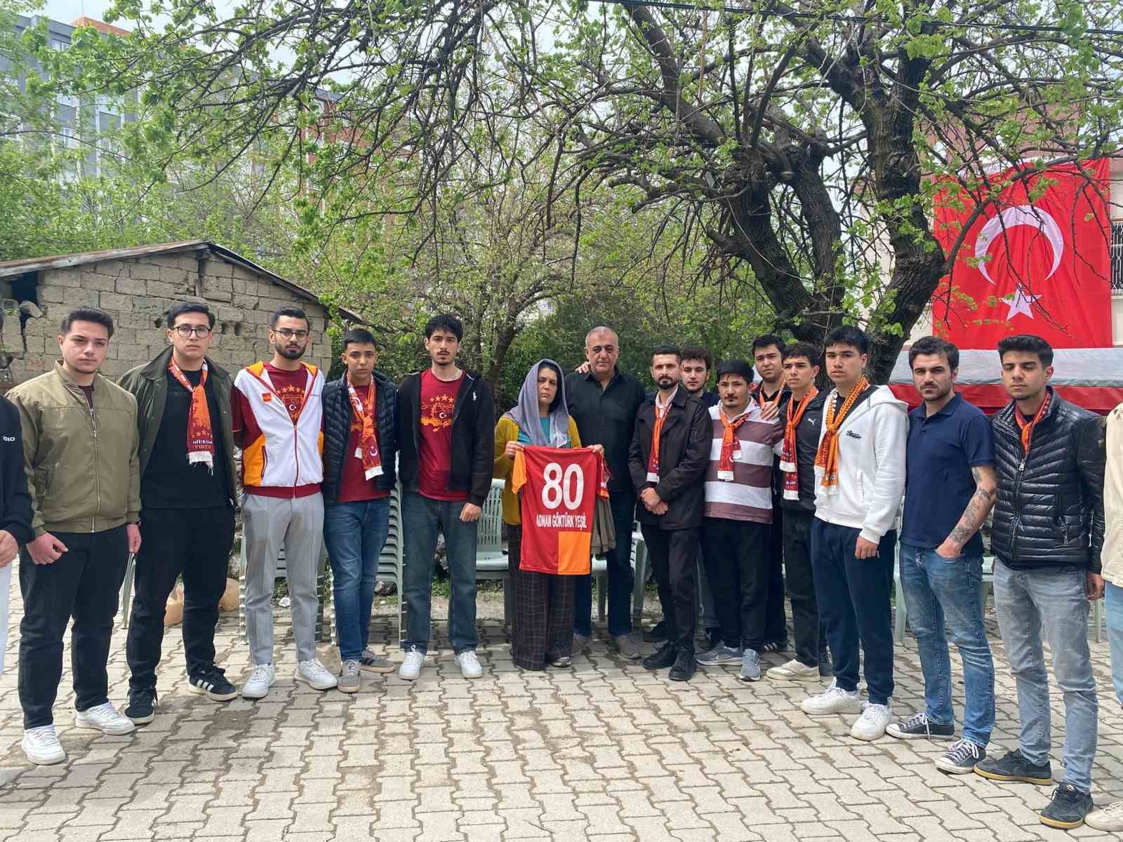 Anne Sonay Yeşil: "Galatasaray’ın 5 yıldızlı formasını alacaktık, olmadı"
