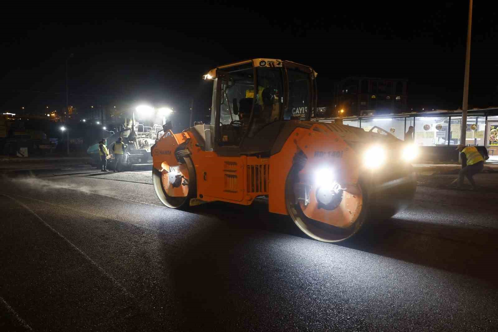 Antakya otobüs terminali mevkiinde caddeler asfaltlandı
