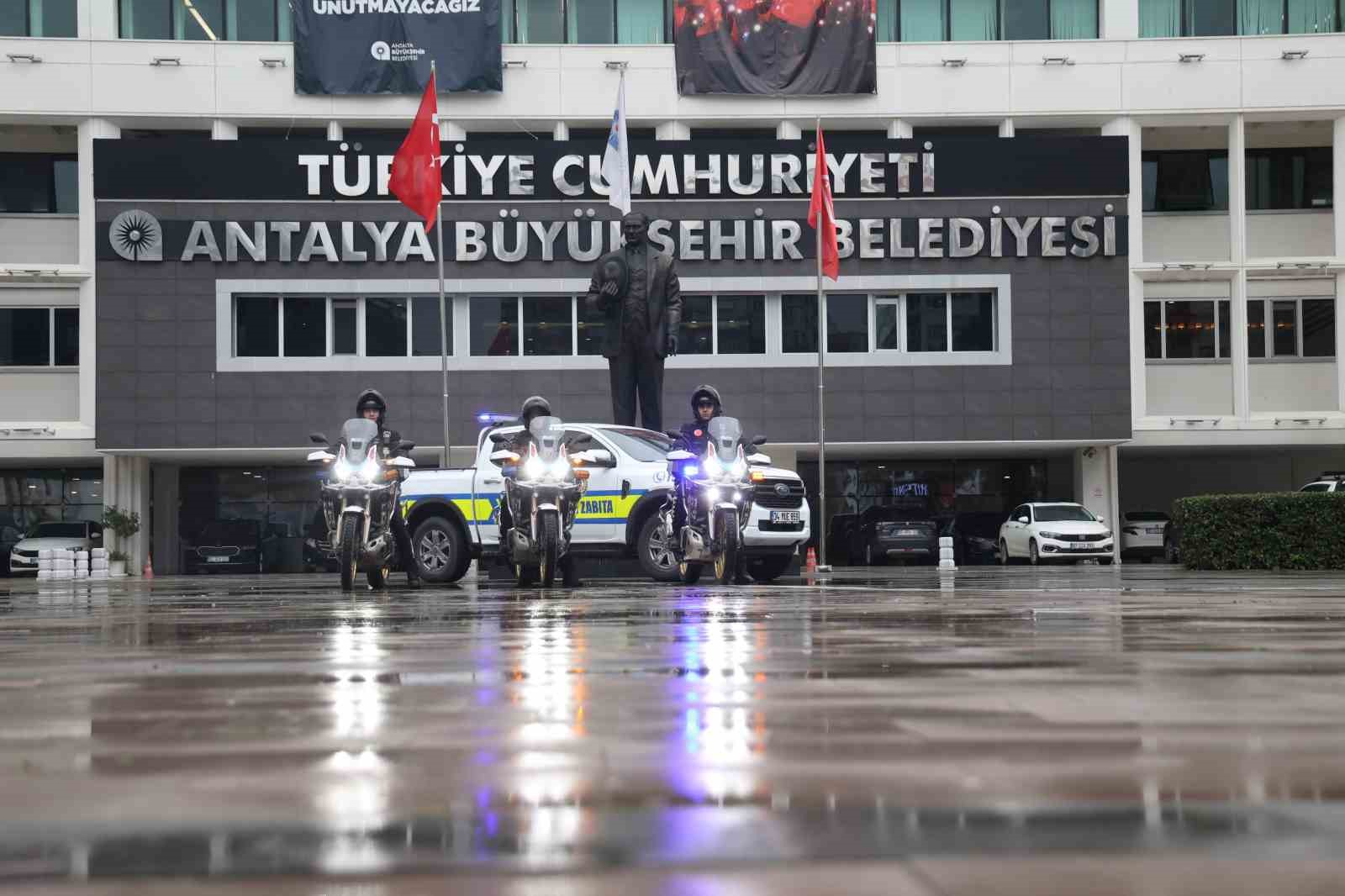 Antalya Büyükşehir Belediyesi yeni yıl mesaisine hazır
