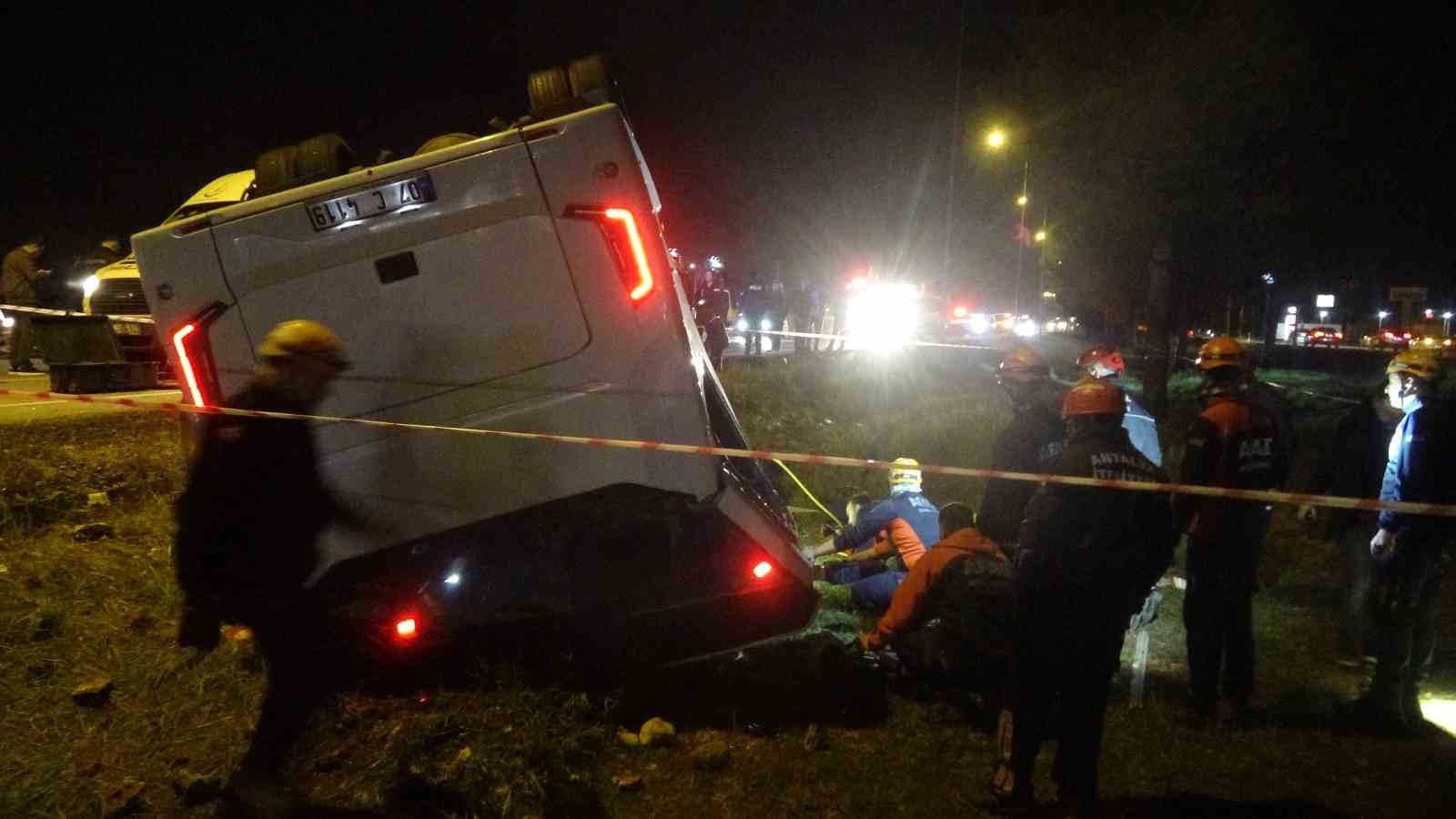 Antalya Cumhuriyet Başsavcıvekili Tabar: "16 infaz koruma memurumuz yaralandı, ciddi boyutta bir yaralanma yok"
