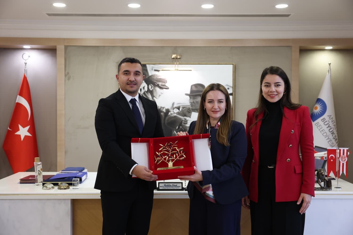 Antalya ile Muğla Büyükşehir Gençlik Meclisleri kardeş oluyor
