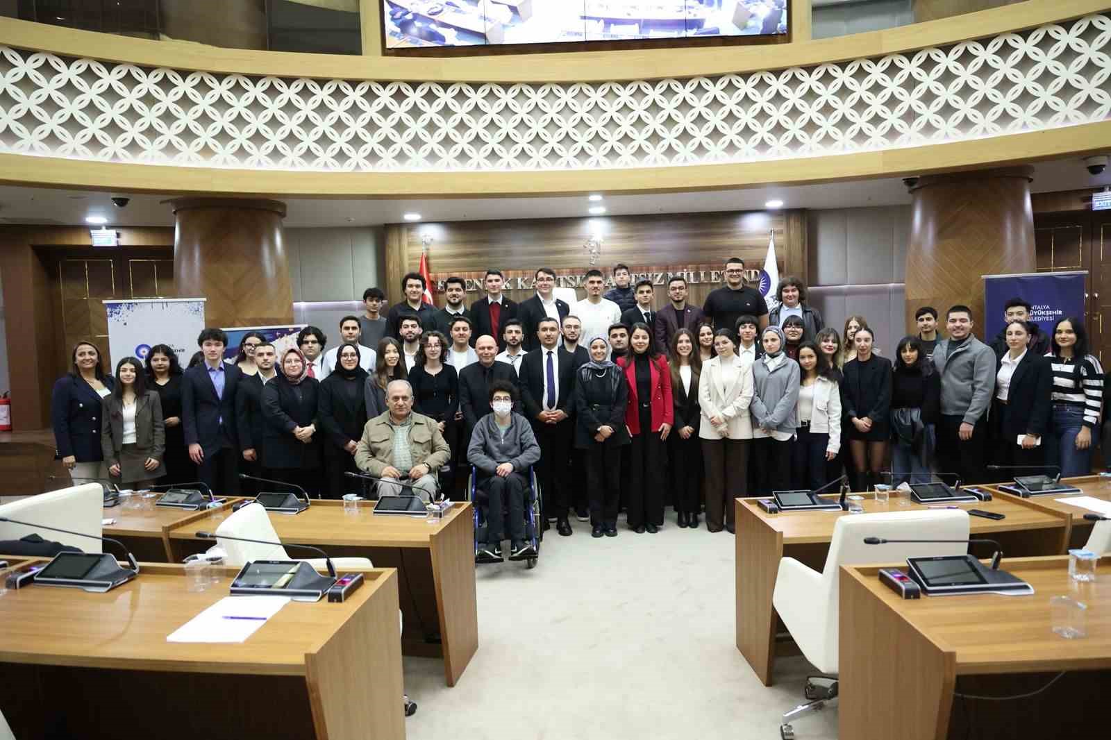 Antalya ile Muğla Büyükşehir Gençlik Meclisleri kardeş oluyor
