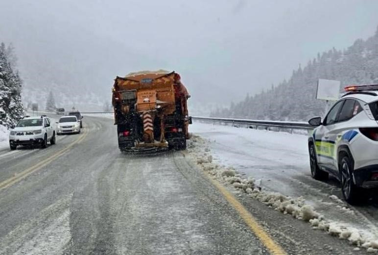 Antalya-Konya karayolunda kar yağışı başladı
