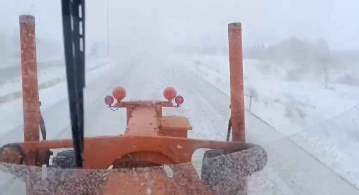 Antalya-Konya karayolunda kar yağışı başladı
