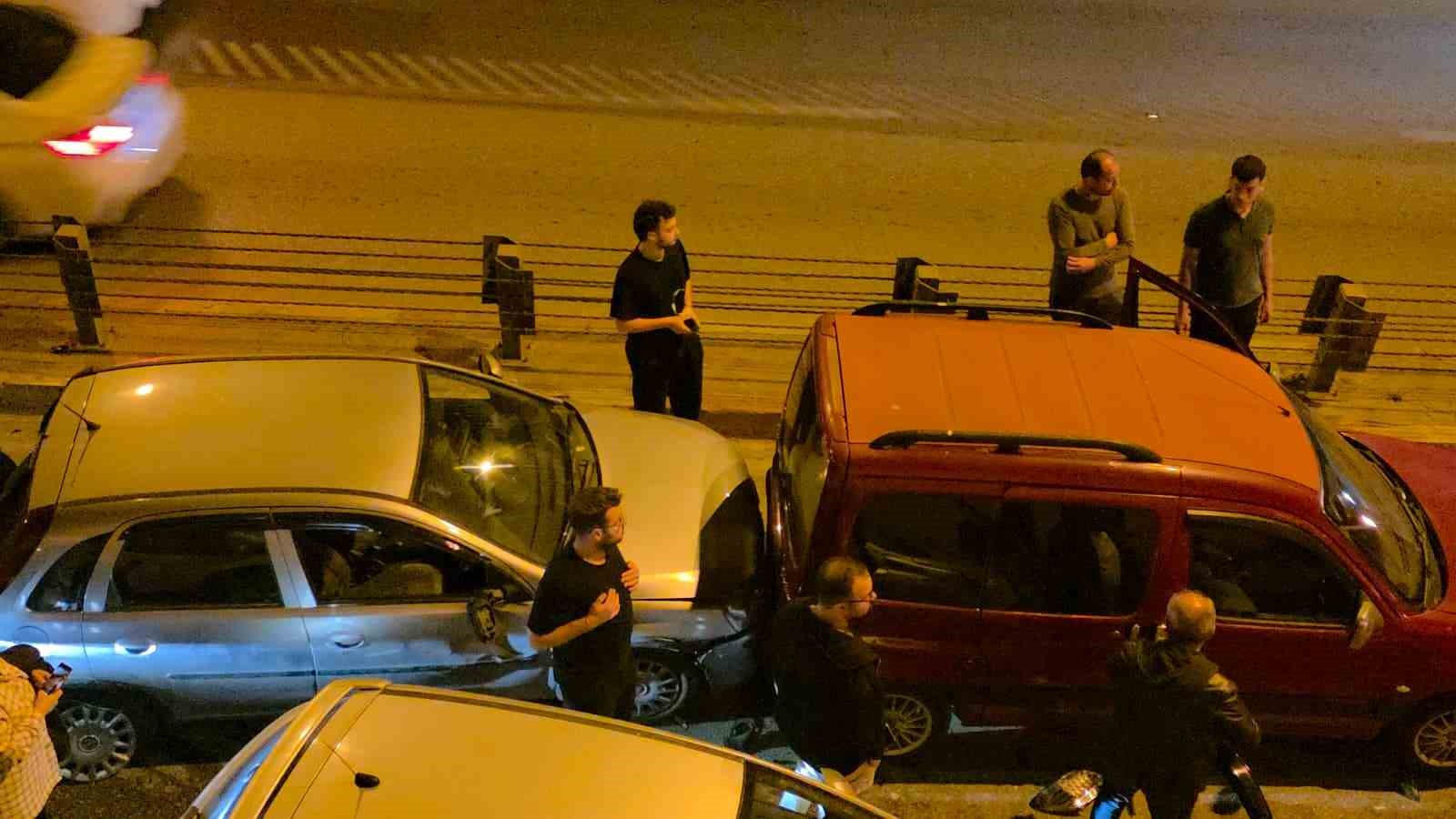 Antalya’da 11 araçlı zincirleme kaza: 1 yaralı
