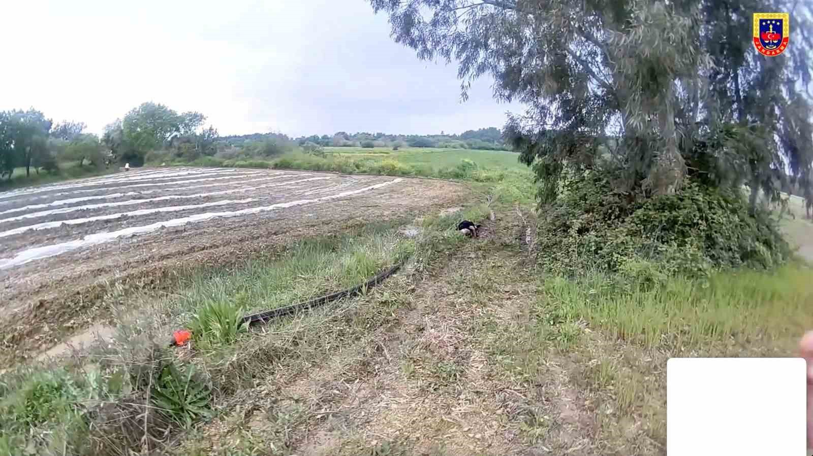 Antalya’da 2 gündür kayıp olarak aranan turist jandarma tarafından yarı baygın halde bulundu
