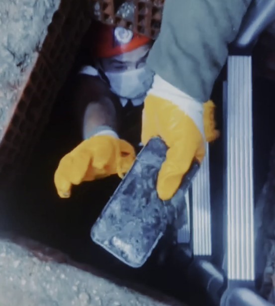 Antalya’da 20 yerinden bıçaklayarak öldürdüğü gencin telefonunu foseptik çukuruna atmış
