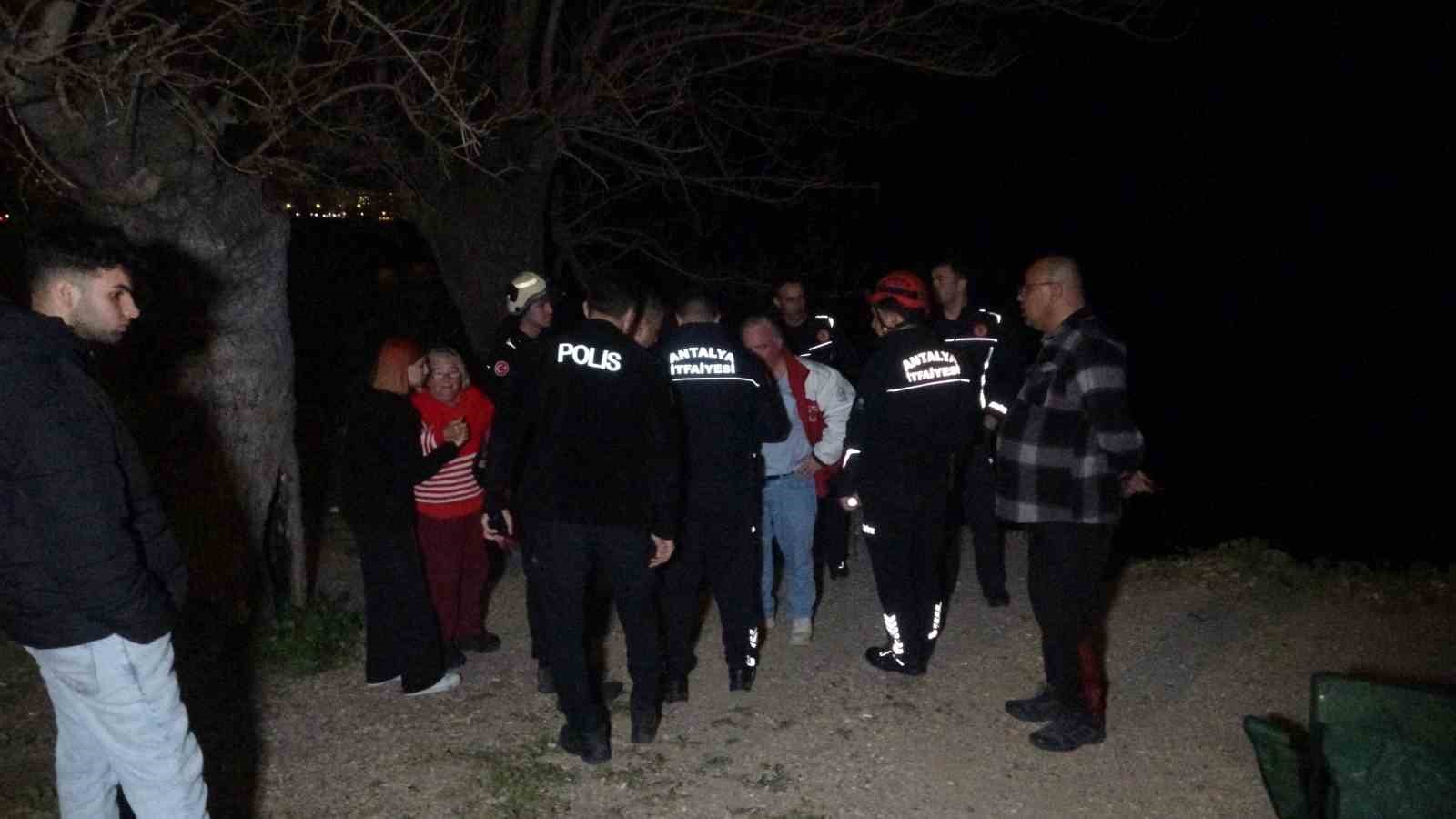 Antalya’da 30 metrelik falezlerden düşerek ölen müzisyenin son türküsü yürekleri yaktı
