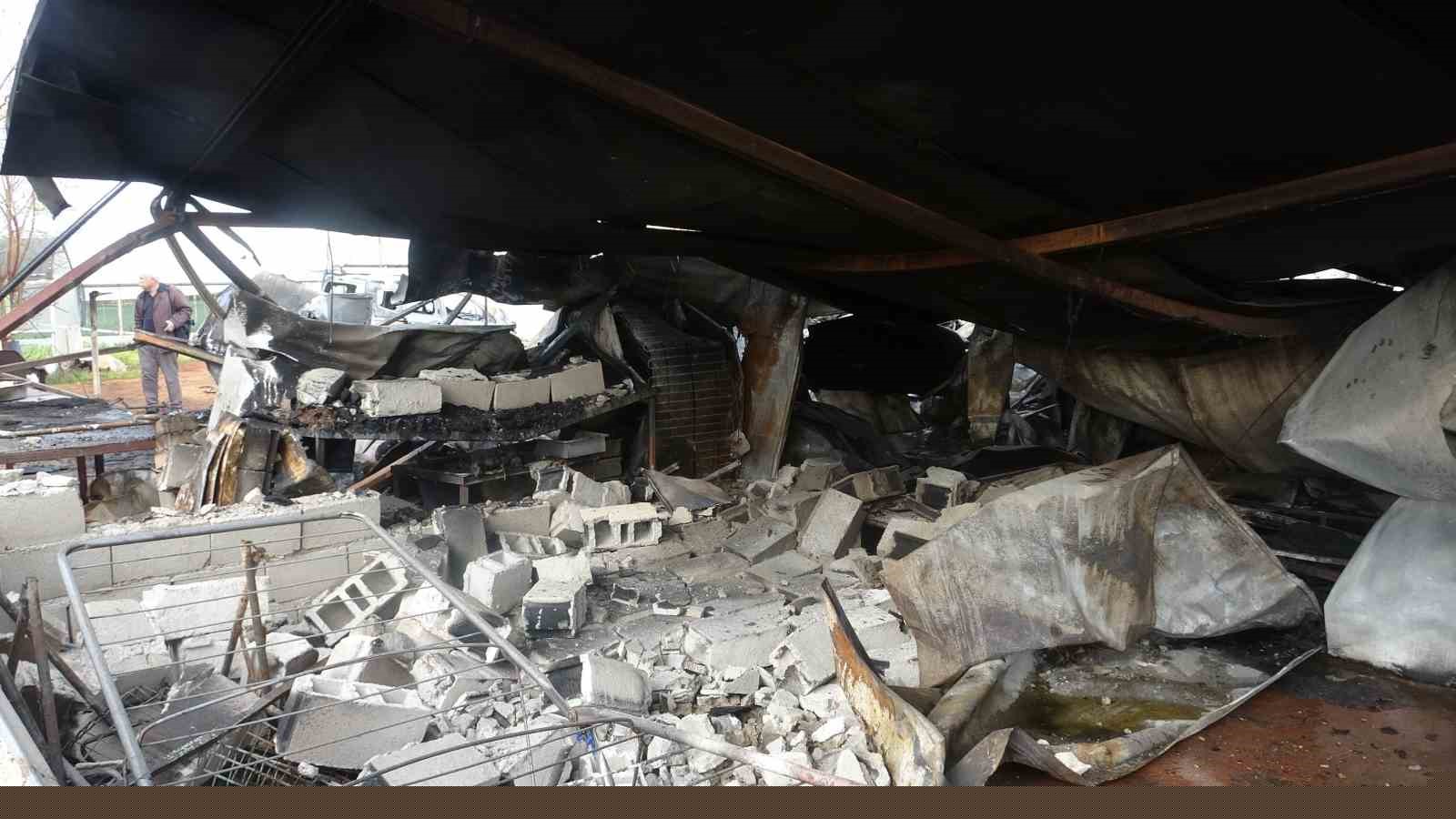 Antalya’da 5’i çocuk 6 kişinin öldüğü yangında sera sahibi tutuklandı
