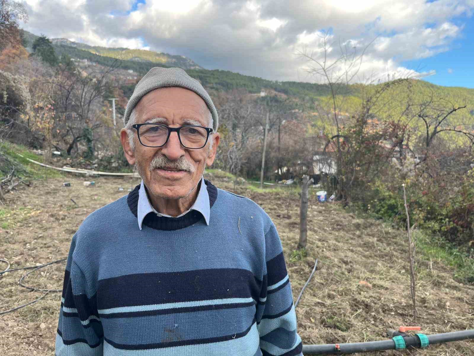 Antalya’da 82 yaşındaki yeminli mali müşavirden köy hayatına örnek proje
