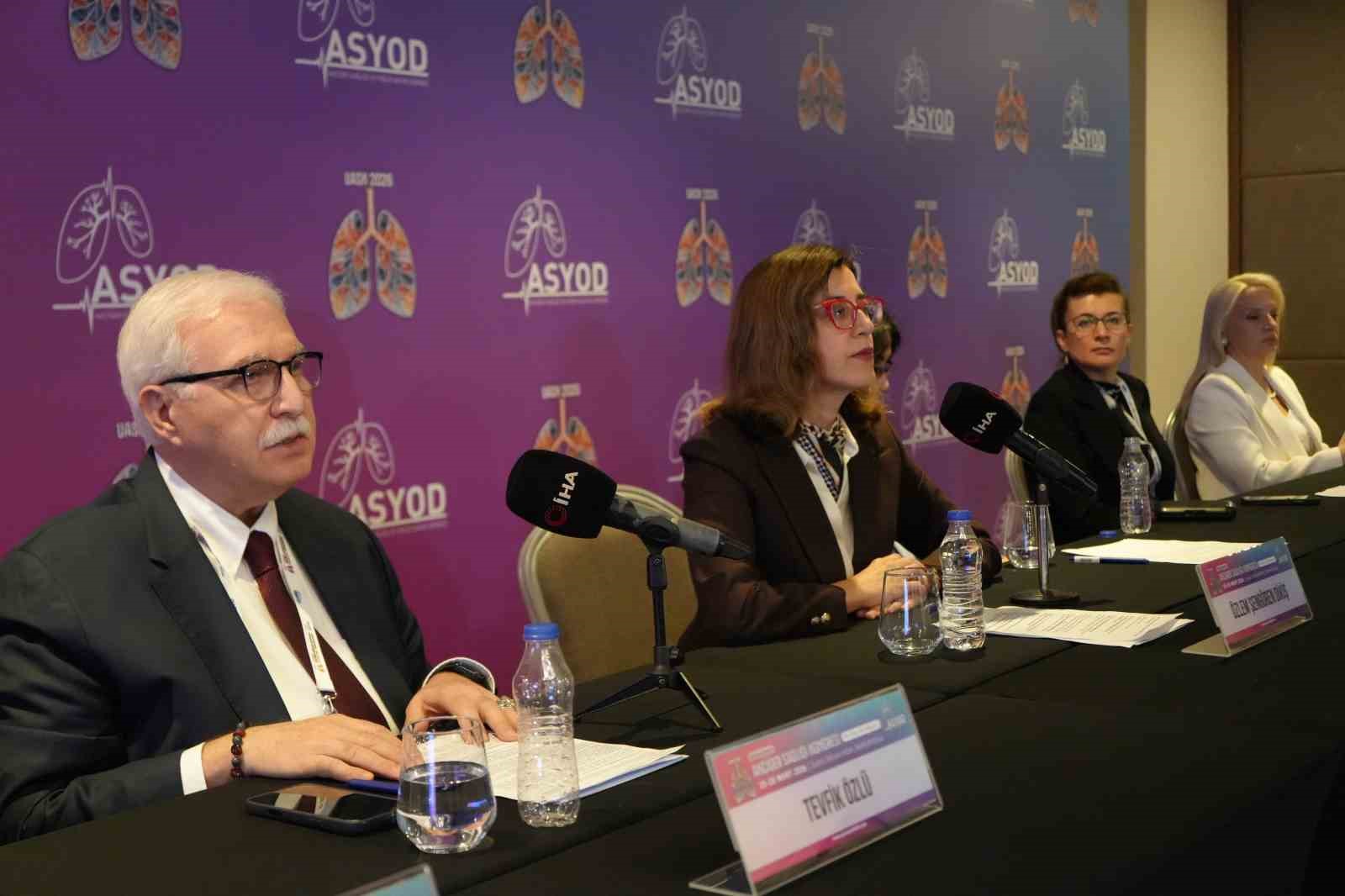 Antalya’da akciğer sağlığı kongresi başladı: "Solunum hastalıkları başlıca mortalite nedeni"
