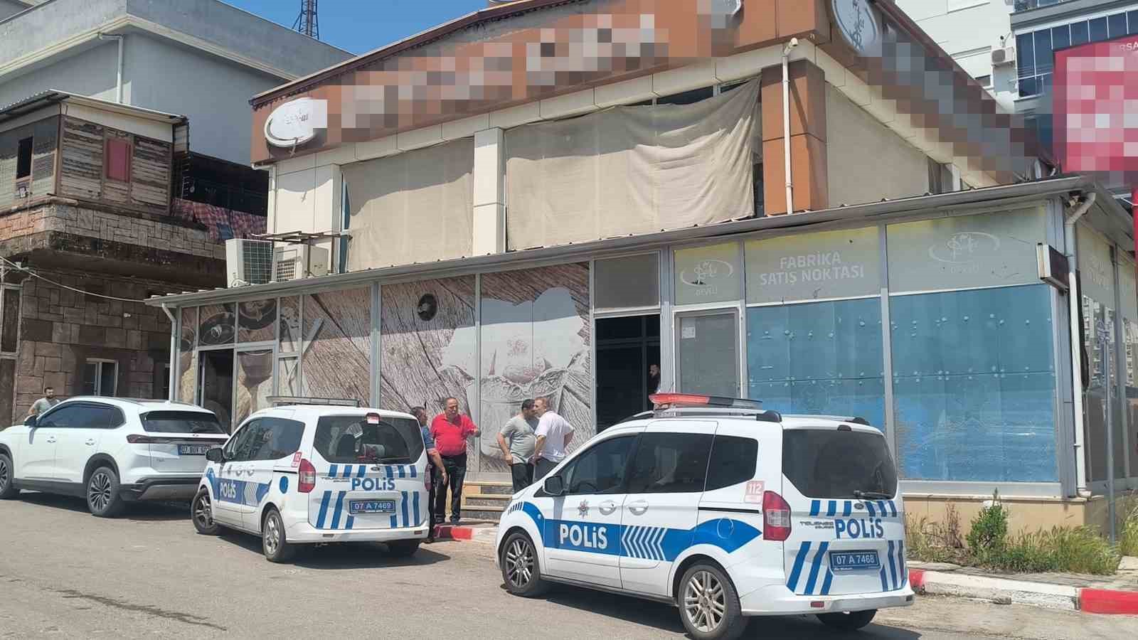Antalya’da baklava ve lokum üretim tesisinde kazan patladı: 1 yaralı
