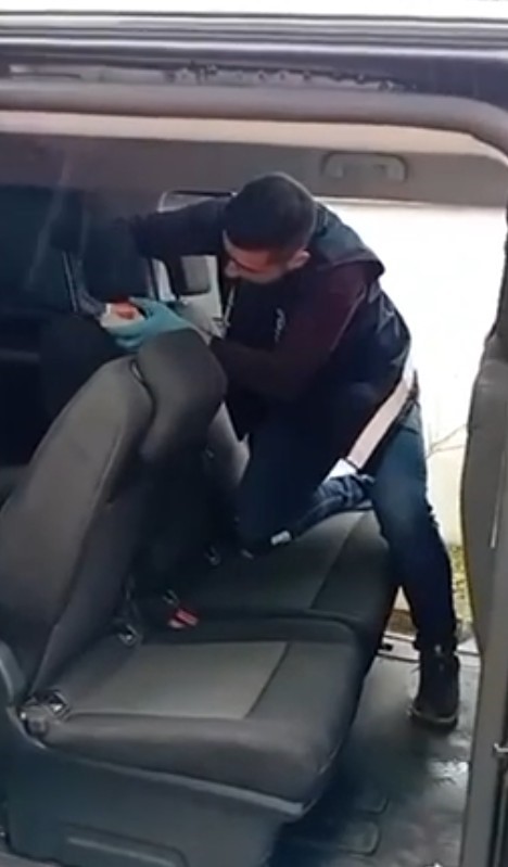 Antalya’da "istihbaratçı" yalanıyla 3,5 milyonluk vurgun yaptılar
